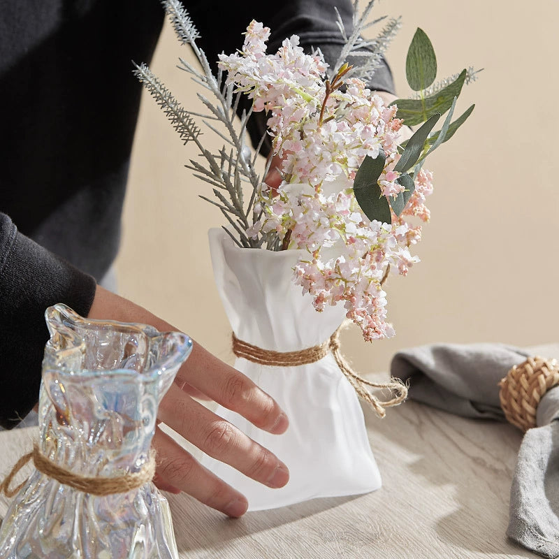 Wrinkled Glass Vase with Twine – Holographic / Frosted / Clear Finish